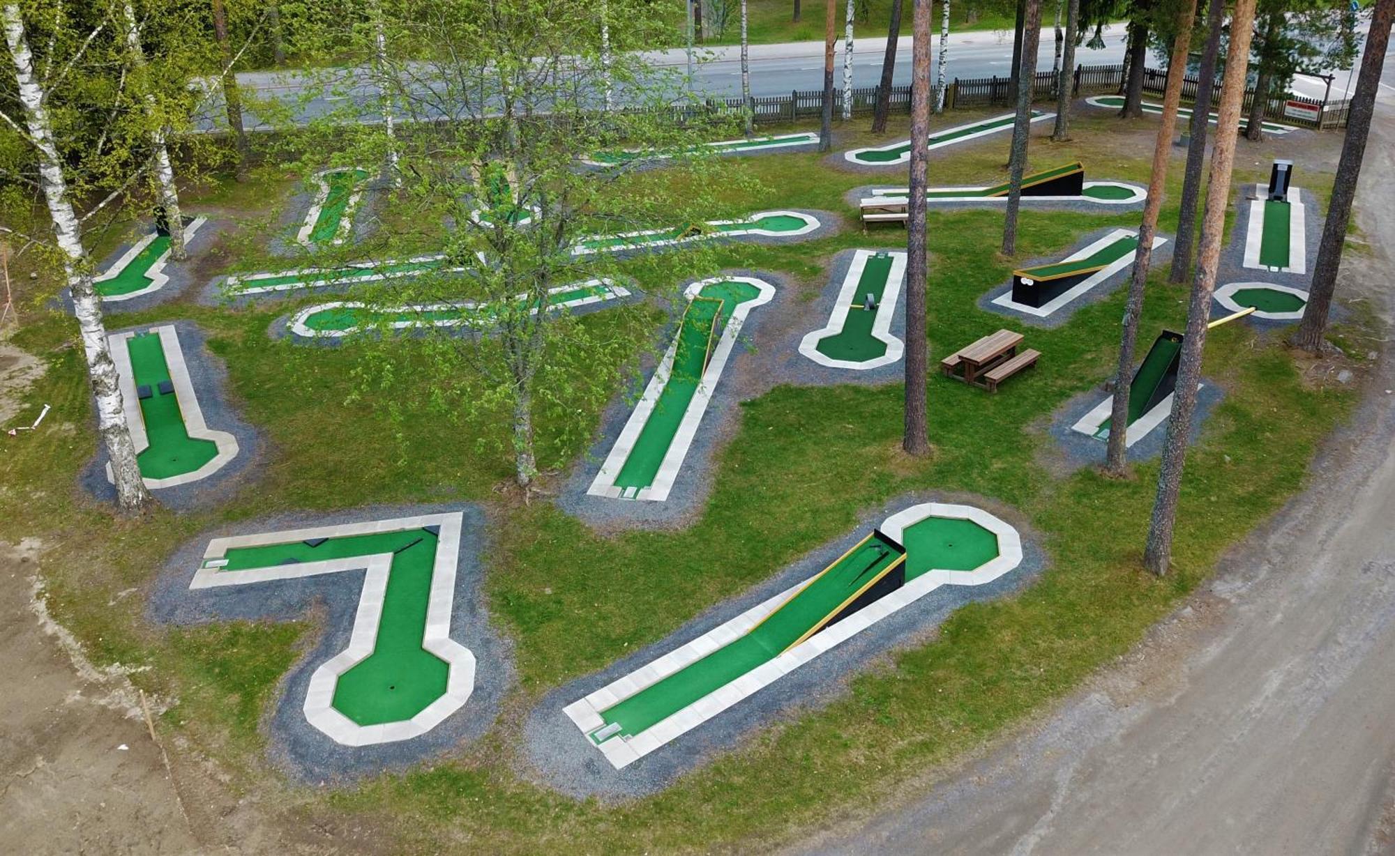 ホテル Seinaejoen Leirintaealue Seinäjoki エクステリア 写真