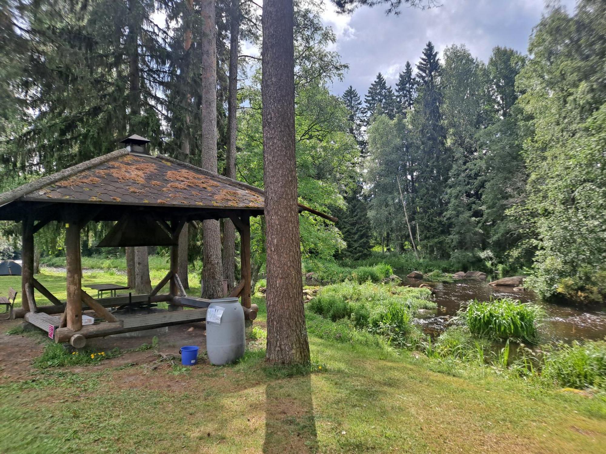 ホテル Seinaejoen Leirintaealue Seinäjoki エクステリア 写真