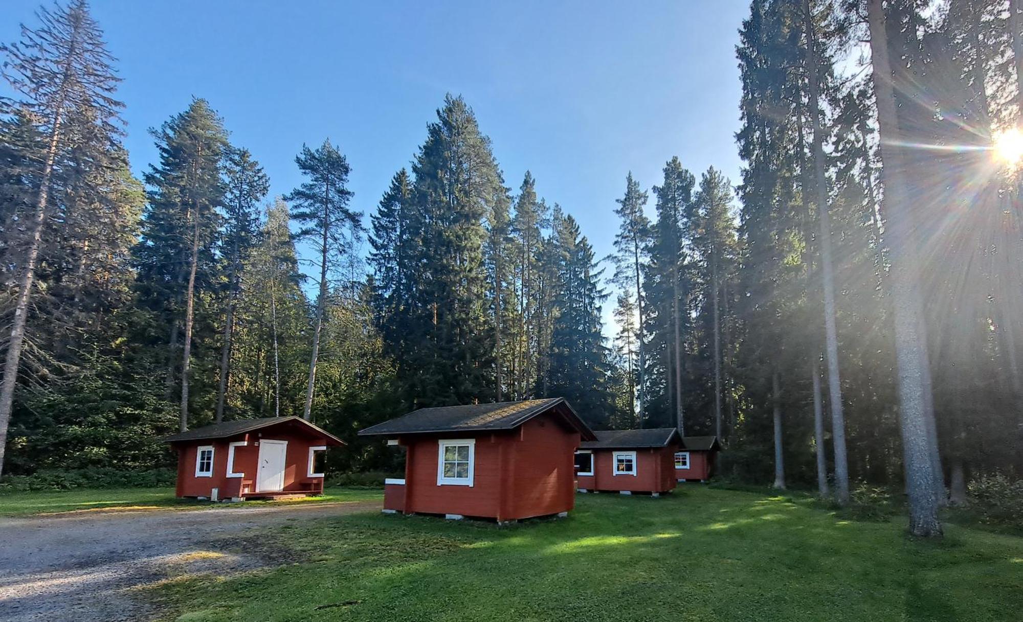 ホテル Seinaejoen Leirintaealue Seinäjoki エクステリア 写真