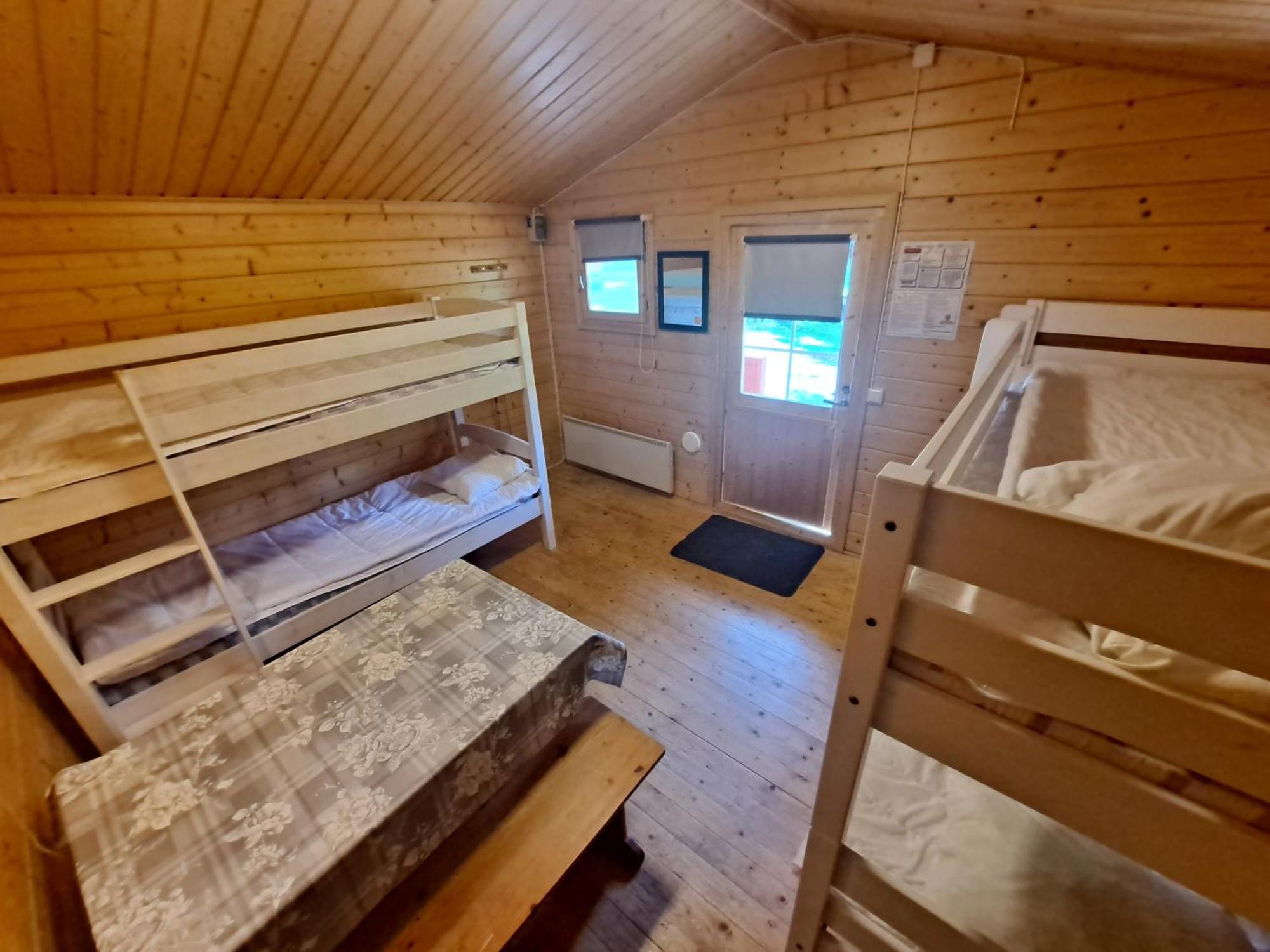 ホテル Seinaejoen Leirintaealue Seinäjoki エクステリア 写真