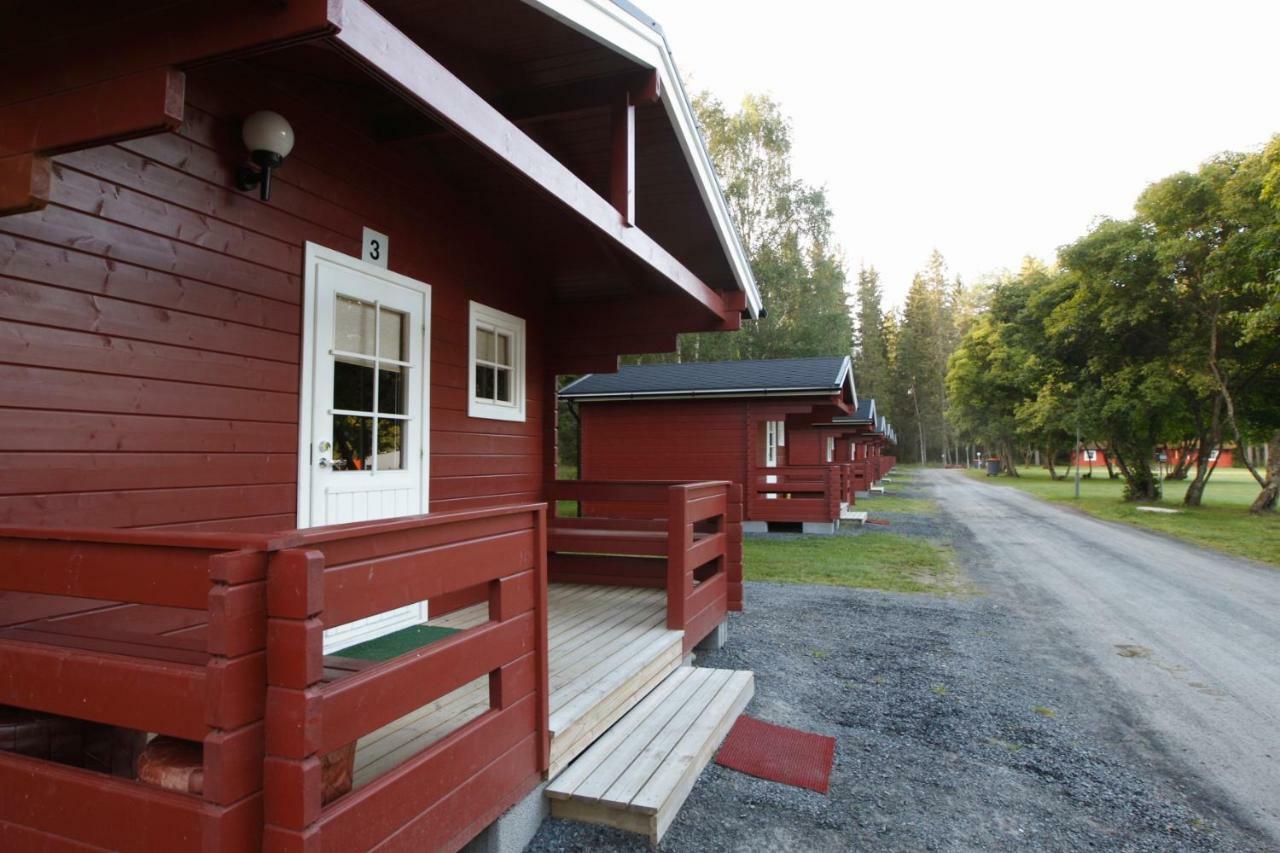 ホテル Seinaejoen Leirintaealue Seinäjoki エクステリア 写真
